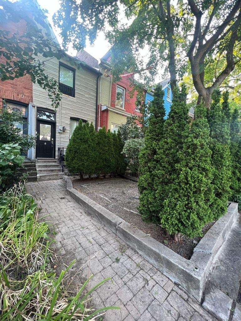 92-massey-street-toronto-ontario-c12456920
