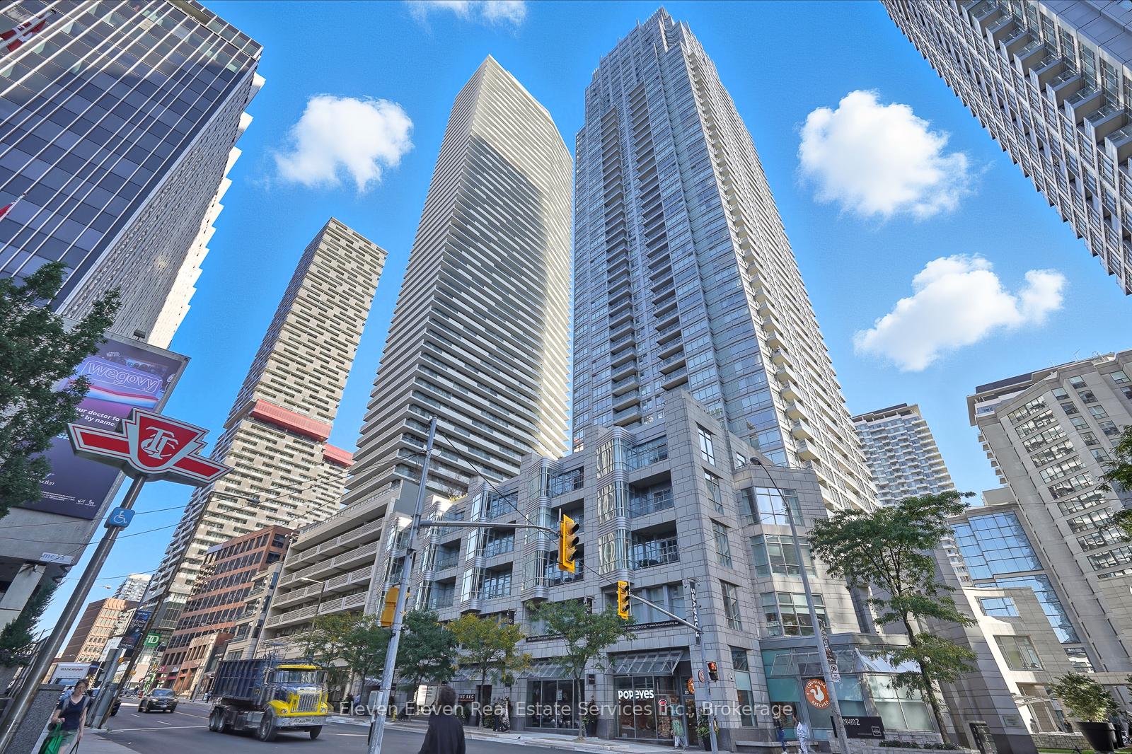 2221-yonge-street-toronto-ontario-c12457080