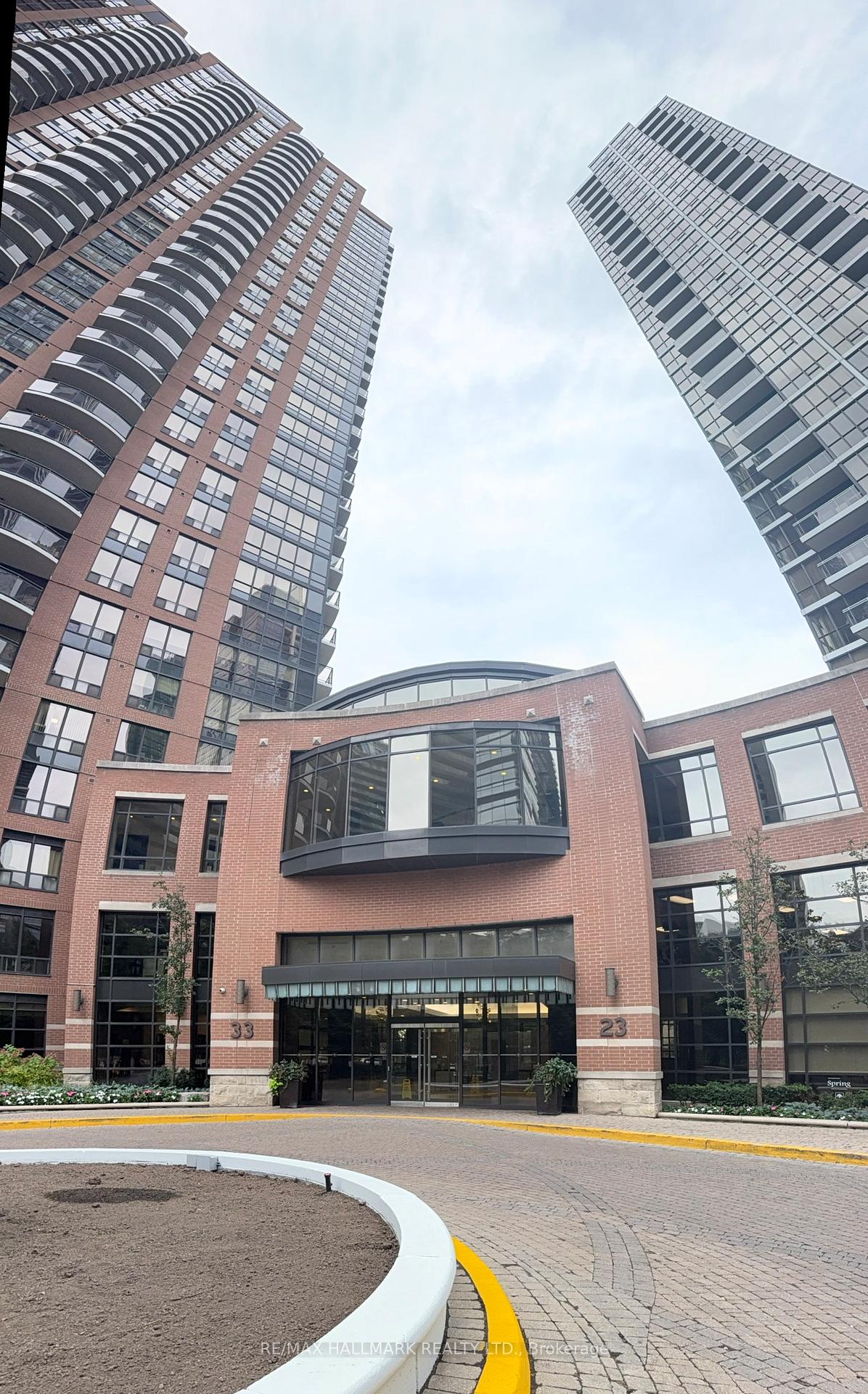 33-sheppard-avenue-e-north-york-ontario-c12457157