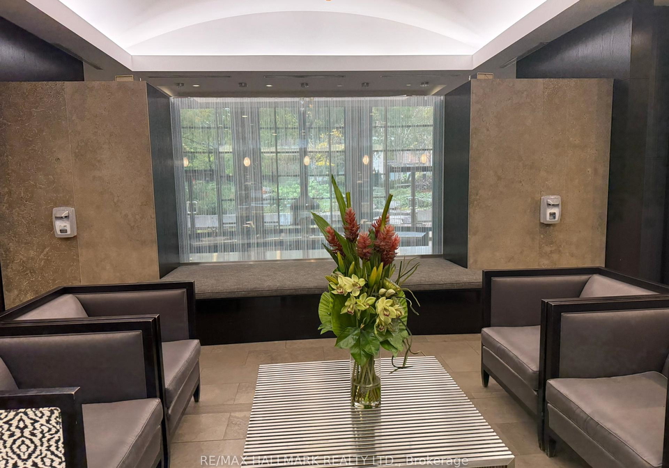33-sheppard-avenue-e-north-york-ontario-c12457157