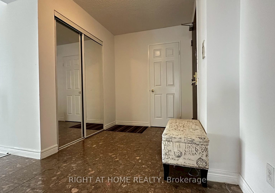 18-parkview-avenue-north-york-ontario-c12457216