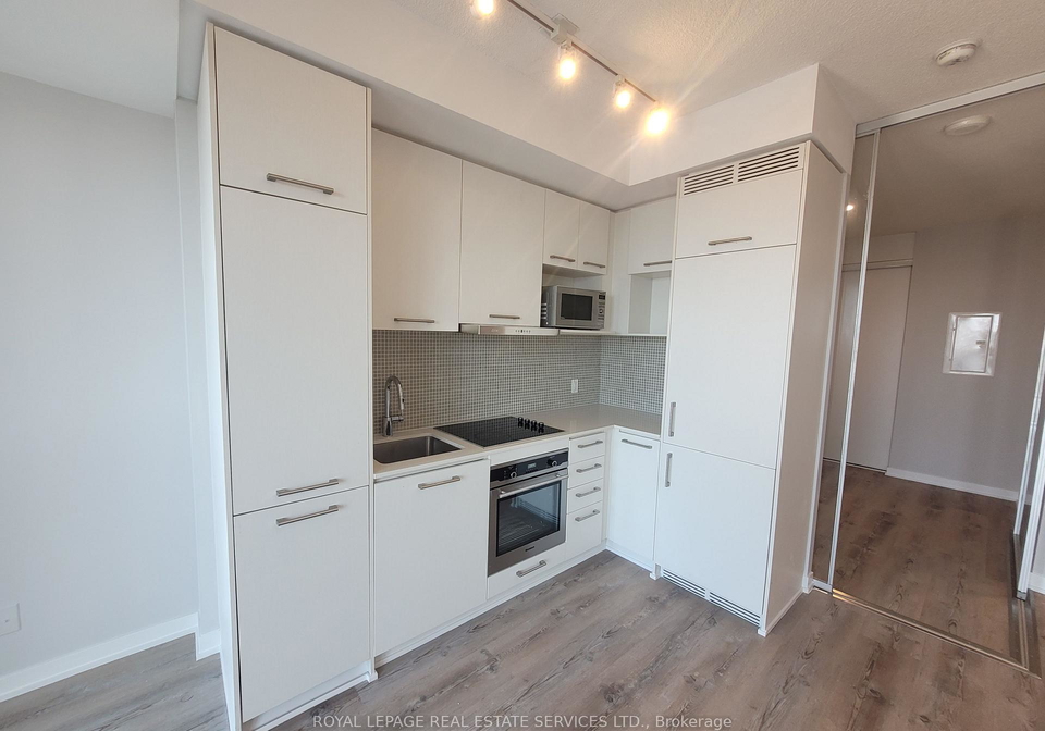 87-peter-street-toronto-ontario-c12457252
