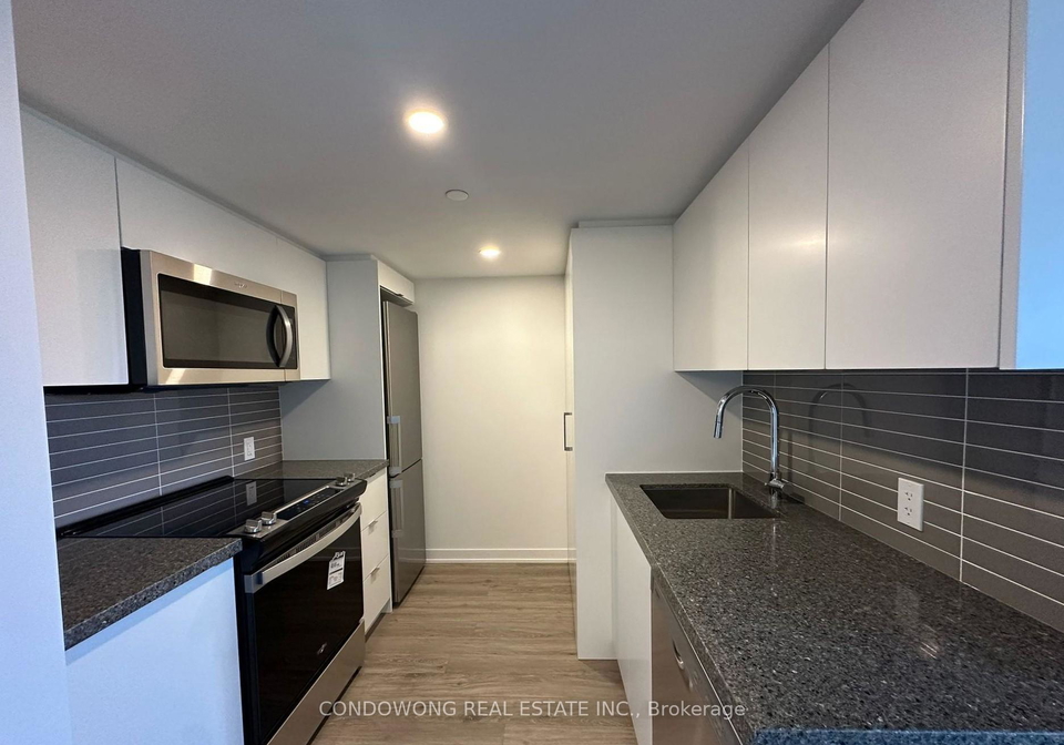 500-wilson-avenue-toronto-ontario-c12457371