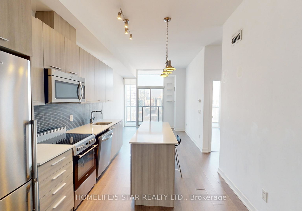 105-george-street-toronto-ontario-c12457393