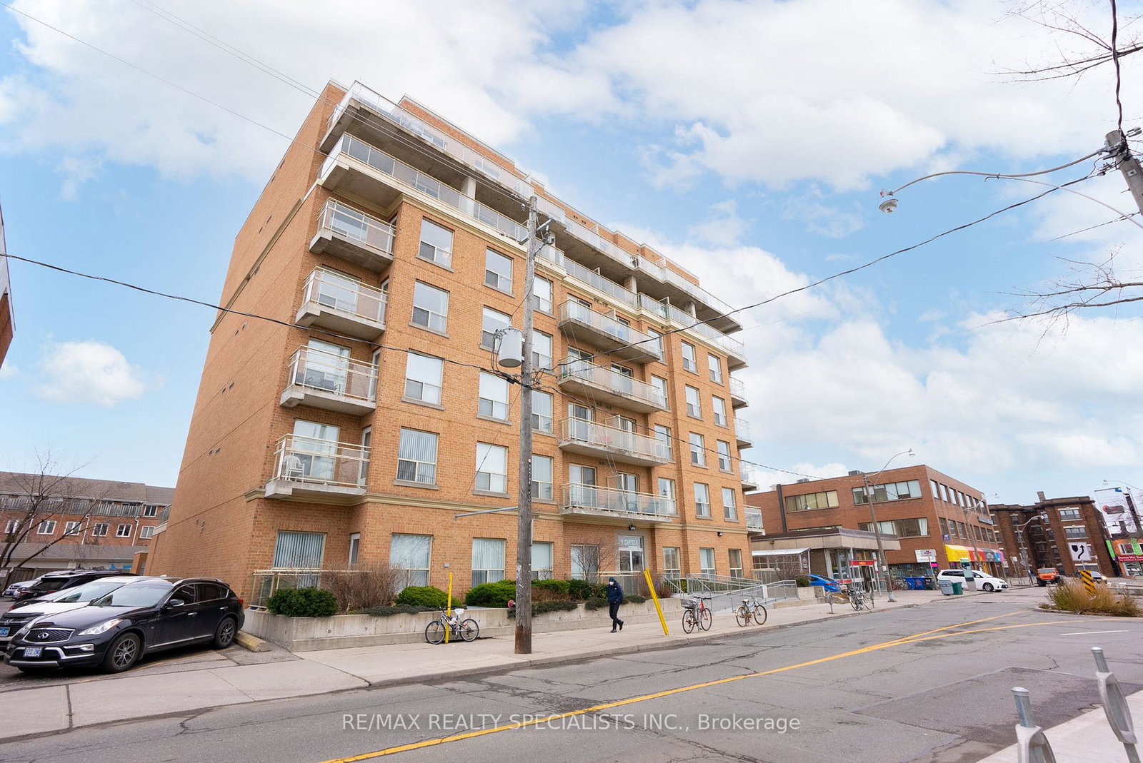 11-christie-street-toronto-ontario-c12457658