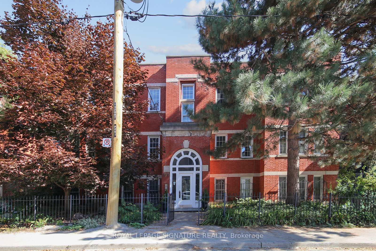 29ontario-street-toronto-ontario-c12457921