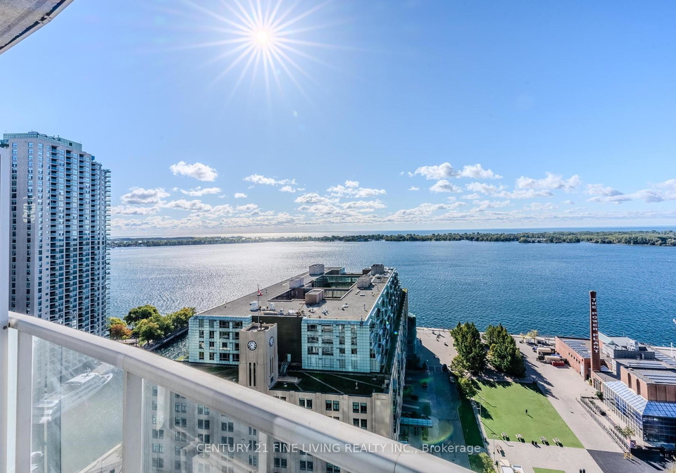 208-queens-quay-w-toronto-ontario-c12457982