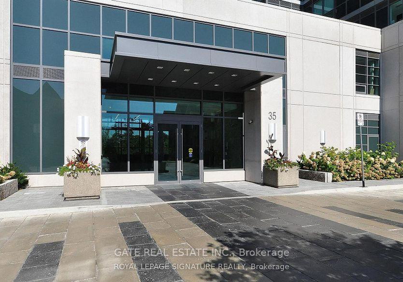 35-brian-peck-crescent-east-york-ontario-c12458103