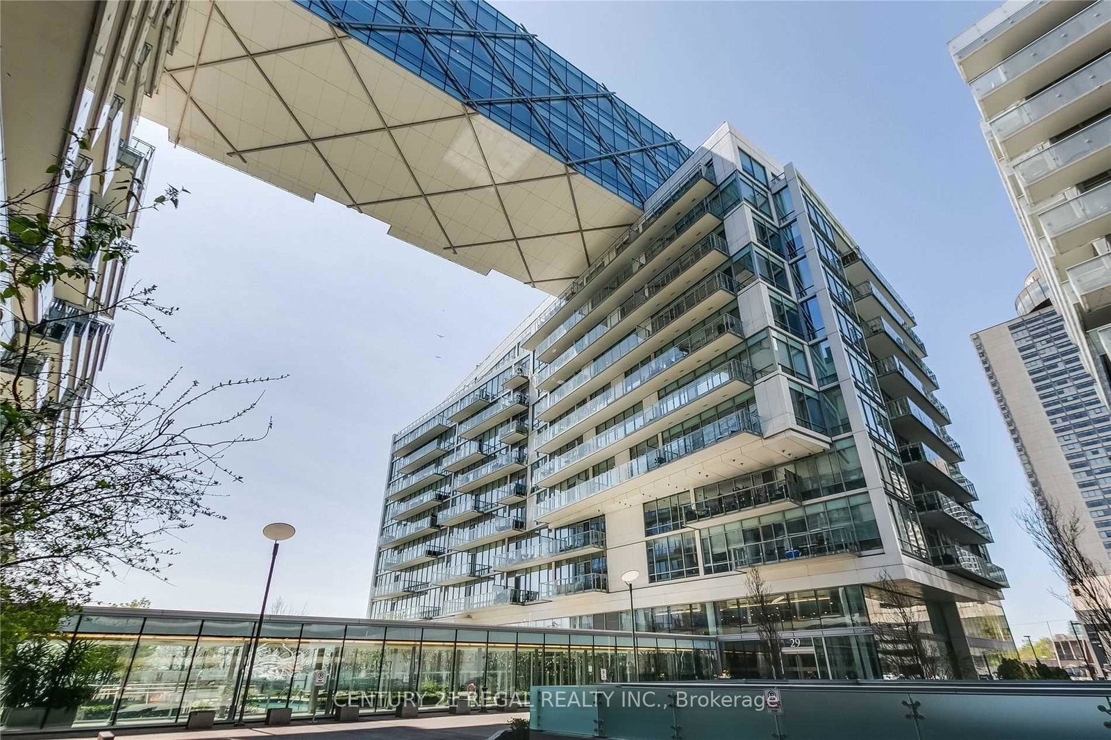 29-queens-quay-e-toronto-ontario-c12458308