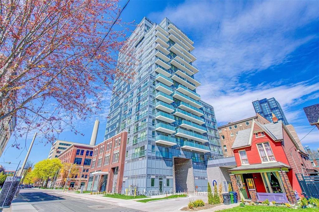 181-huron-street-toronto-ontario-c12458836