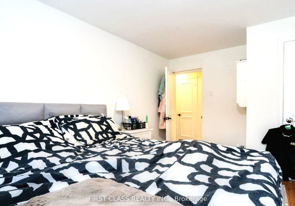 117-hillsdale-avenue-e-toronto-ontario-c12458862
