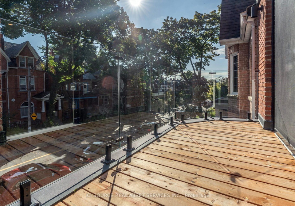 328-shaw-street-toronto-ontario-c12458873