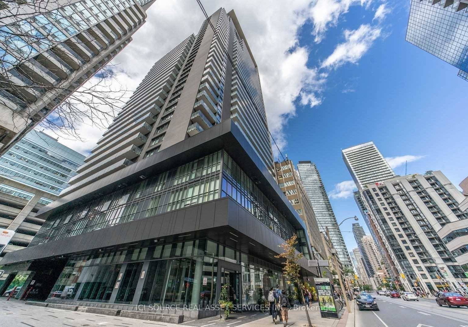 770-bay-street-toronto-ontario-c12459043