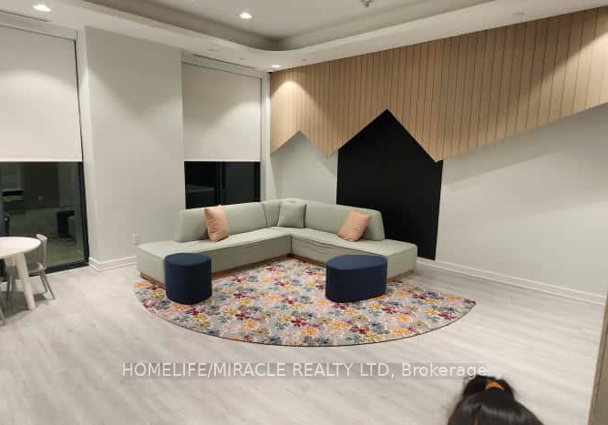 188-fairview-mall-drive-north-york-ontario-c12459087