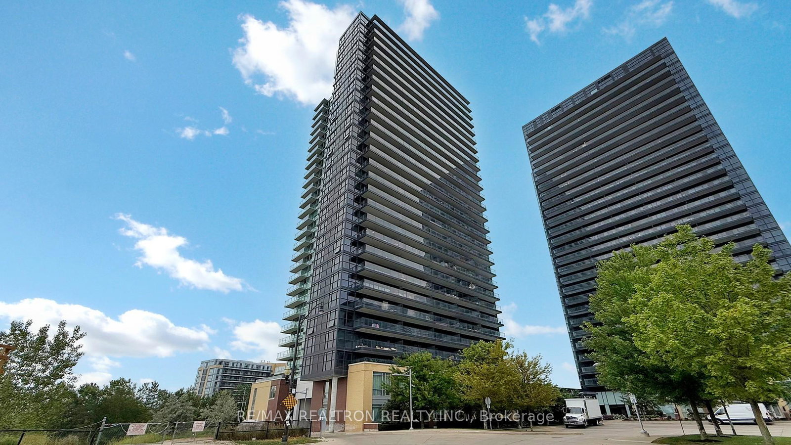 33-singer-court-north-york-ontario-c12459140