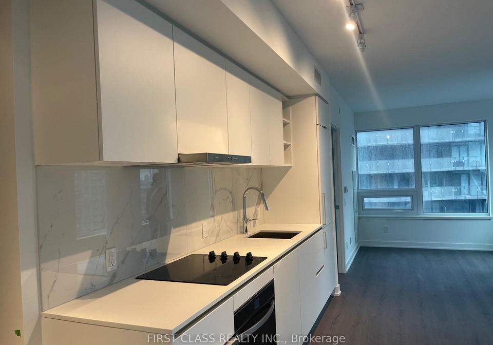 8-wellesley-street-w-toronto-ontario-c12459385