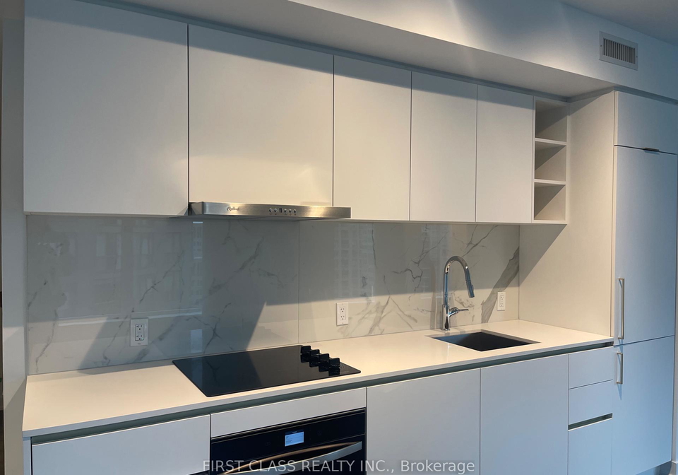 8-wellesley-street-w-toronto-ontario-c12459385