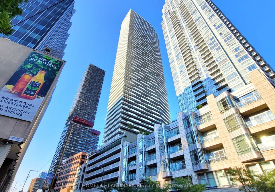 2221-yonge-street-toronto-ontario-c12459391
