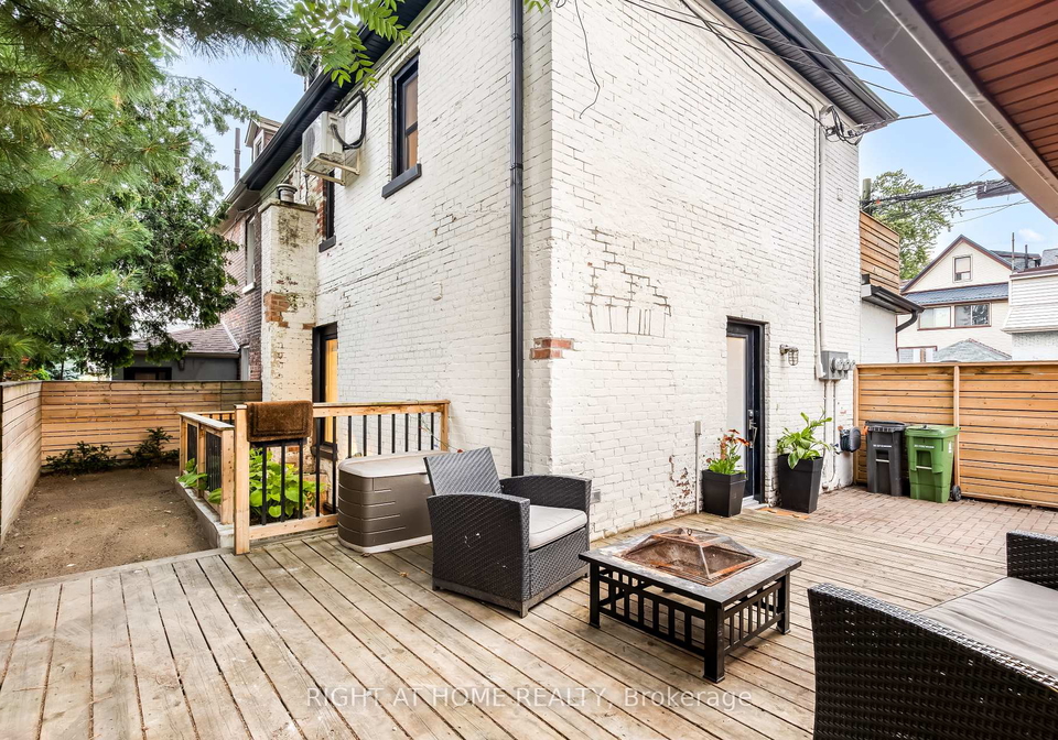 377-lansdowne-avenue-toronto-ontario-c12459636