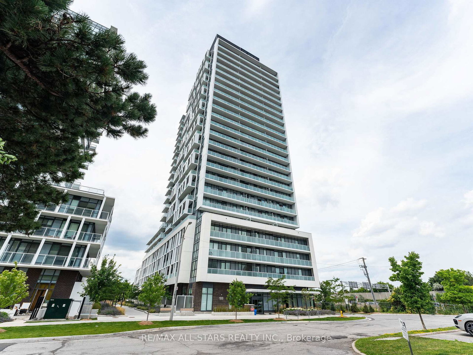 188-fairview-mall-drive-north-york-ontario-c12459662