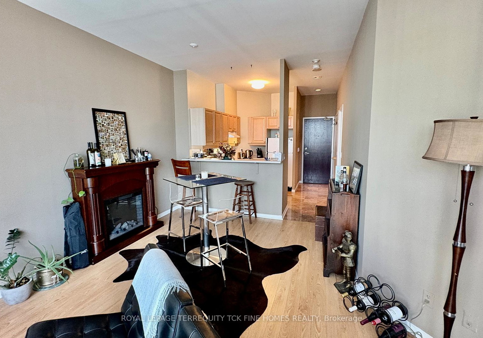 7-king-street-e-toronto-ontario-c12459693