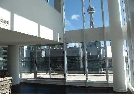 8-telegram-mews-toronto-ontario-c12459724