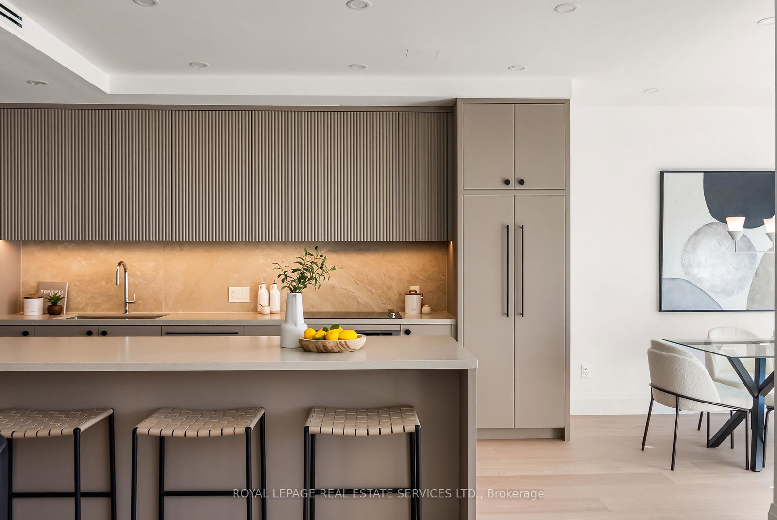 40-oaklands-avenue-toronto-ontario-c12460420