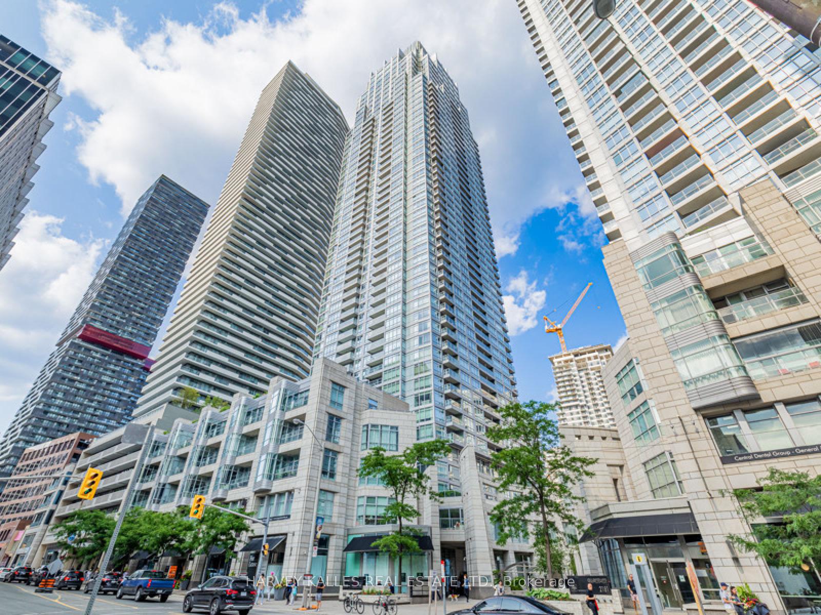 2191-yonge-street-toronto-ontario-c12460472