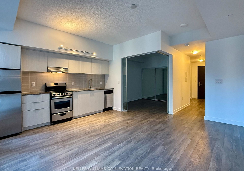 31-phipps-street-toronto-ontario-c12460544