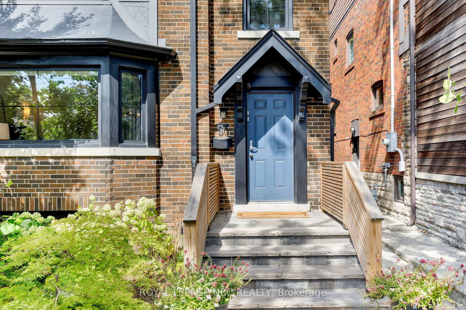 50-tyrrel-avenue-toronto-ontario-c12460547