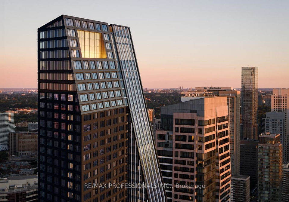 8-wellesley-street-w-toronto-ontario-c12460710
