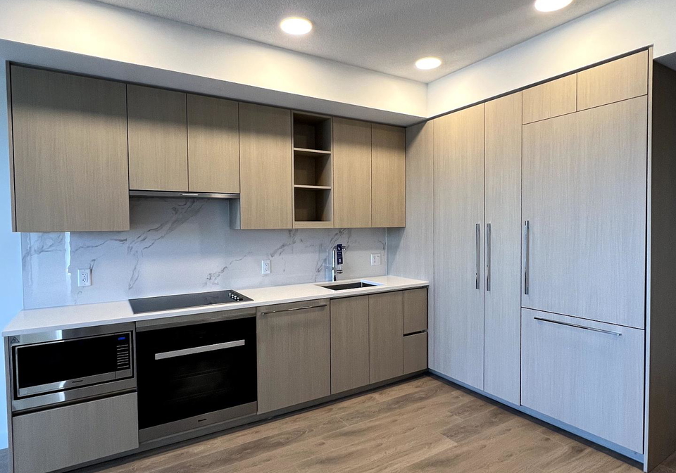 25-mcmahon-drive-north-york-ontario-c12460728