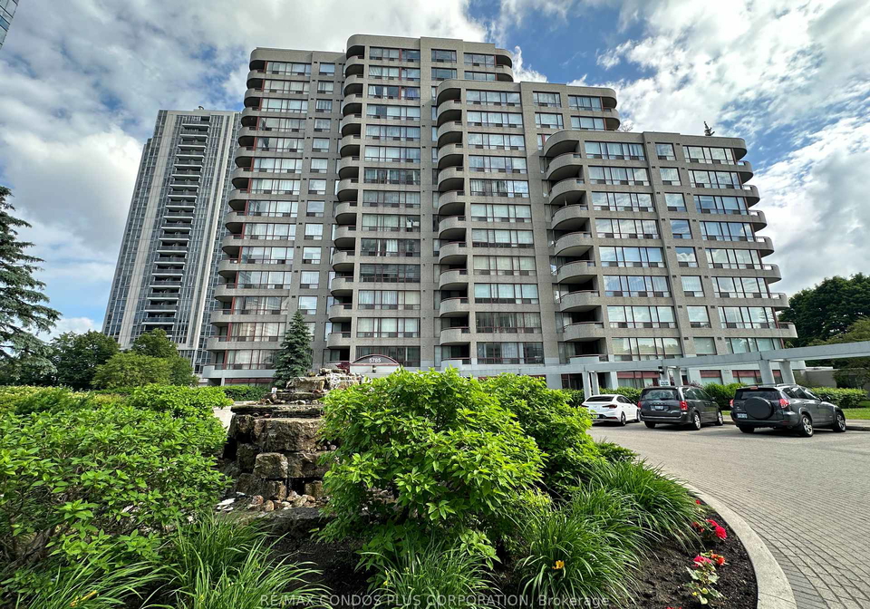 5785-yonge-street-north-york-ontario-c12461124