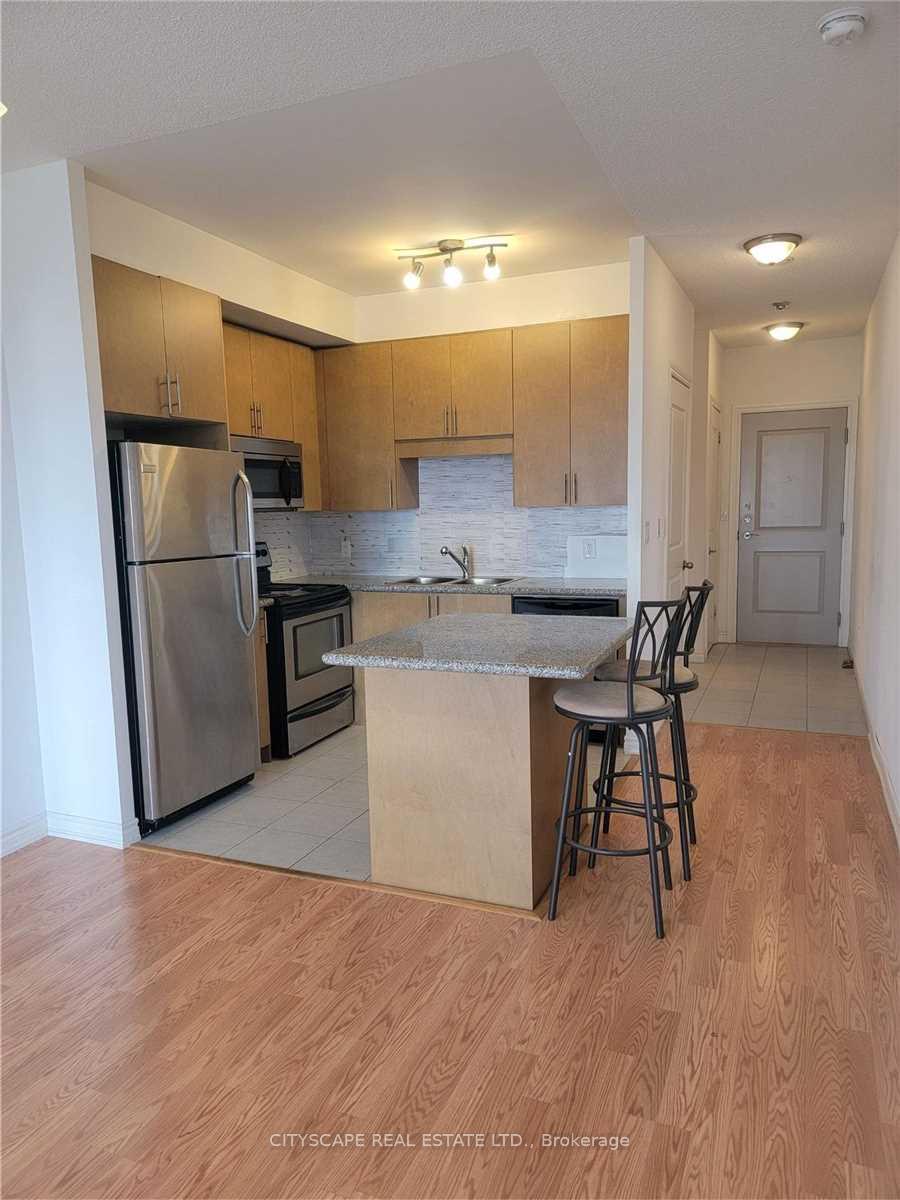 135-wynford-drive-north-york-ontario-c12461152