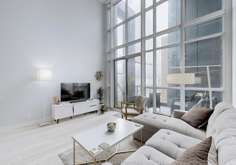 5-hanna-avenue-toronto-ontario-c12461387