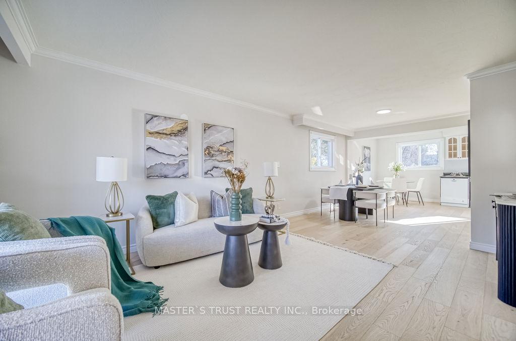 14-houston-crescent-north-york-ontario-c12461411