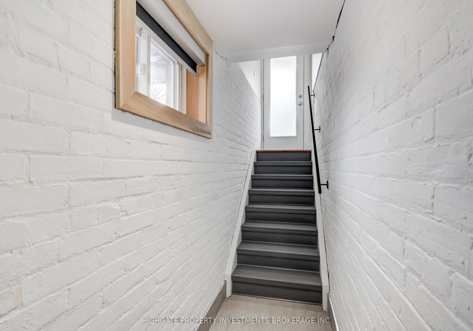 129-hilton-avenue-toronto-ontario-c12461627