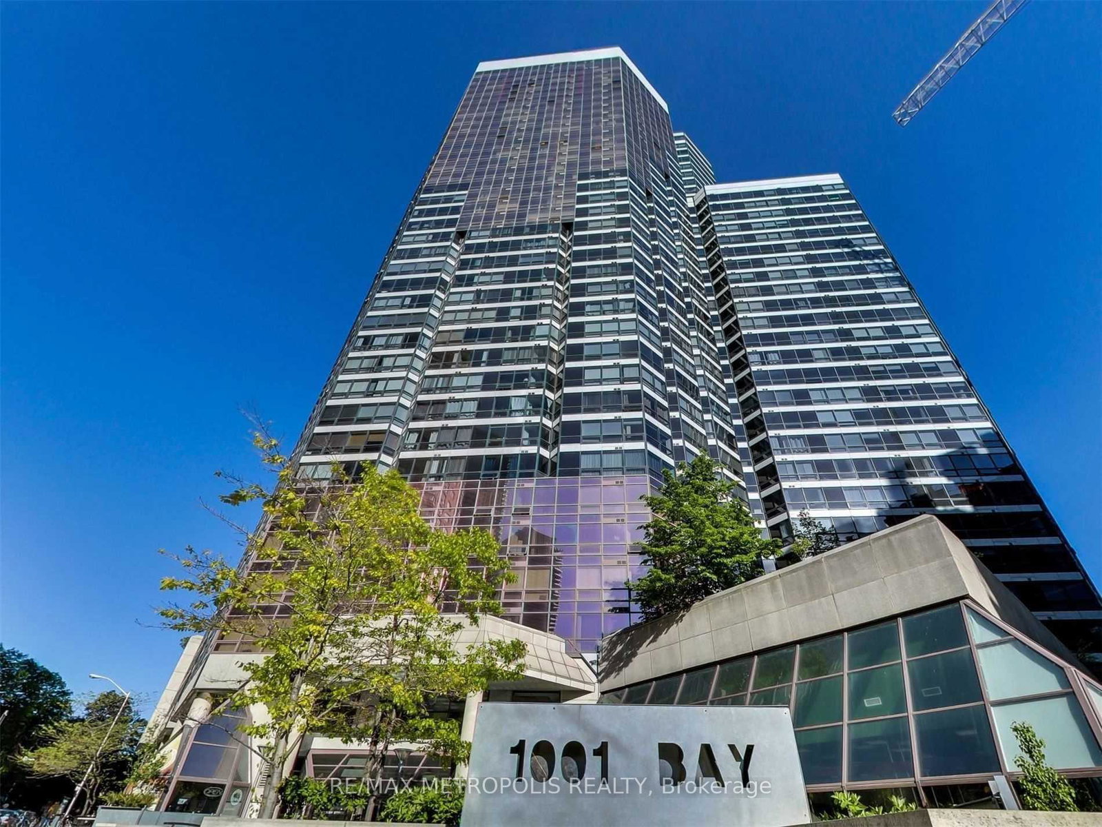 1001-bay-street-toronto-ontario-c12461659
