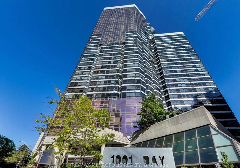 1001-bay-street-toronto-ontario-c12461659