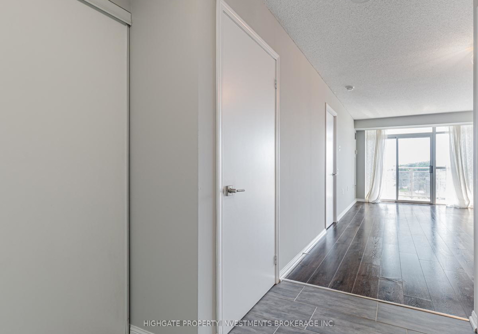 650-lawrence-avenue-w-toronto-ontario-c12461665