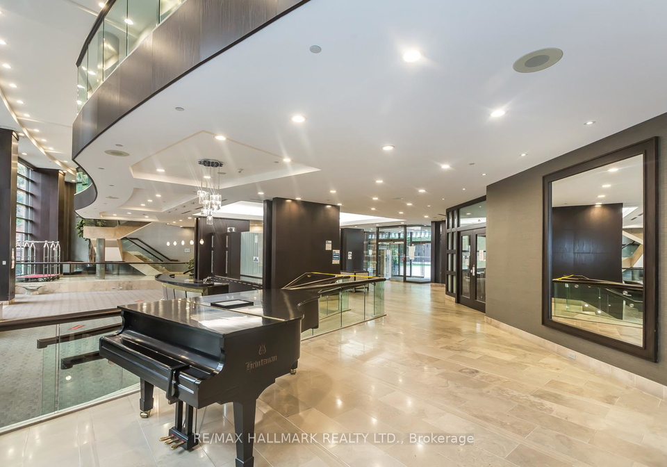 33-sheppard-avenue-e-north-york-ontario-c12461750