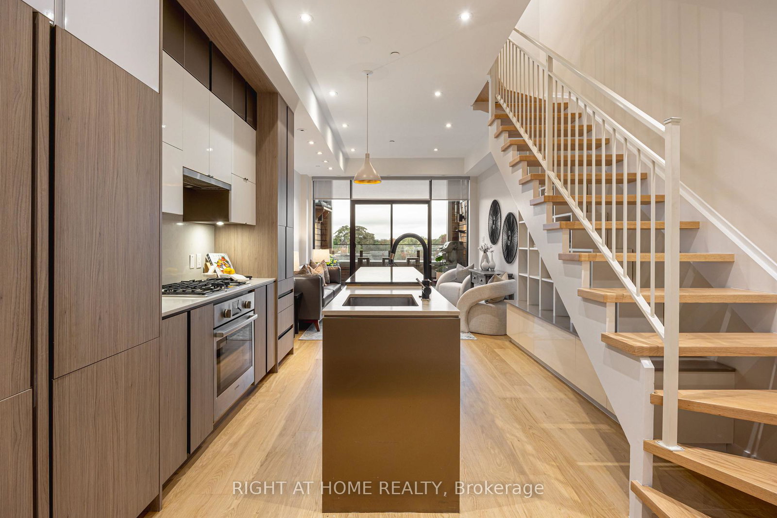 455-dovercourt-road-toronto-ontario-c12462066