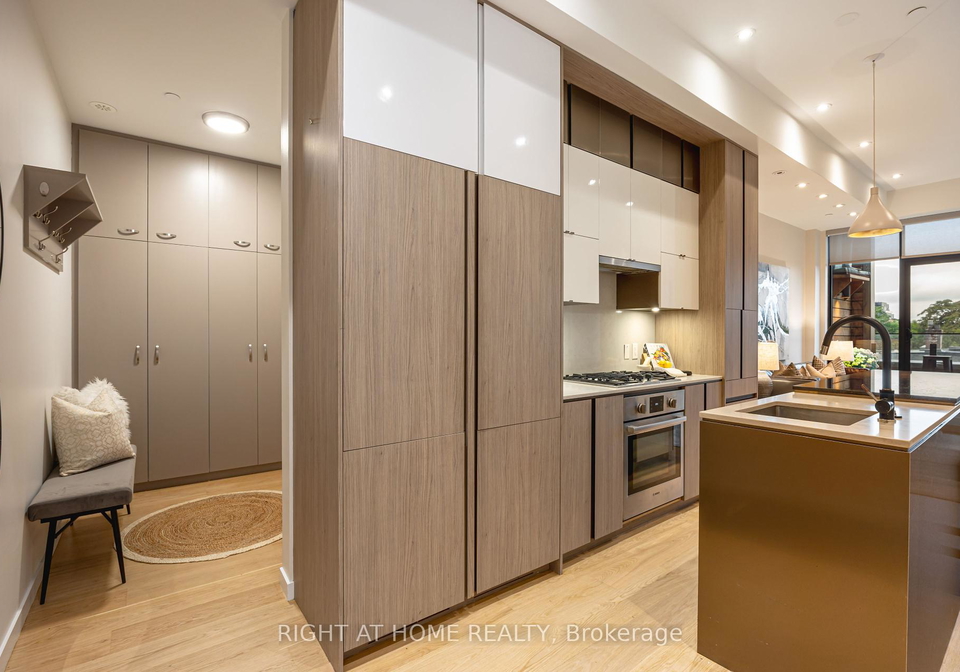 455-dovercourt-road-toronto-ontario-c12462066
