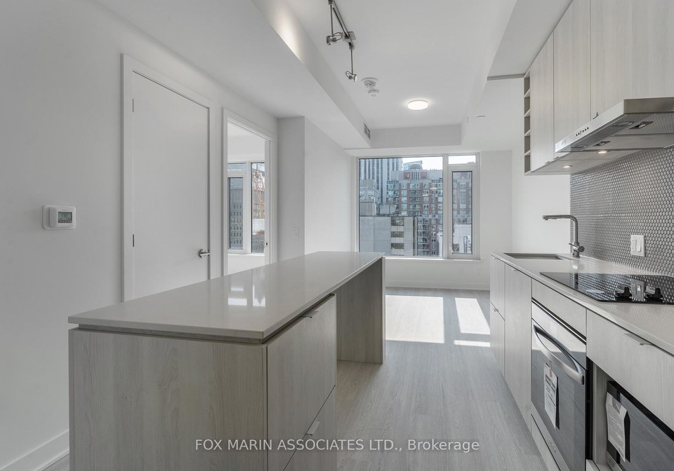 11-yorkville-avenue-toronto-ontario-c12462282