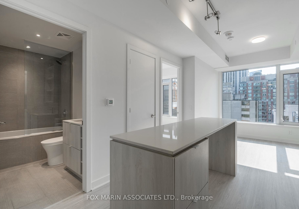11-yorkville-avenue-toronto-ontario-c12462282