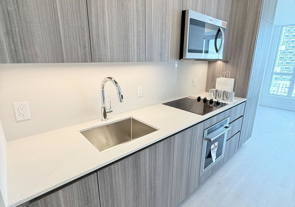 15-richardson-street-toronto-ontario-c12462653