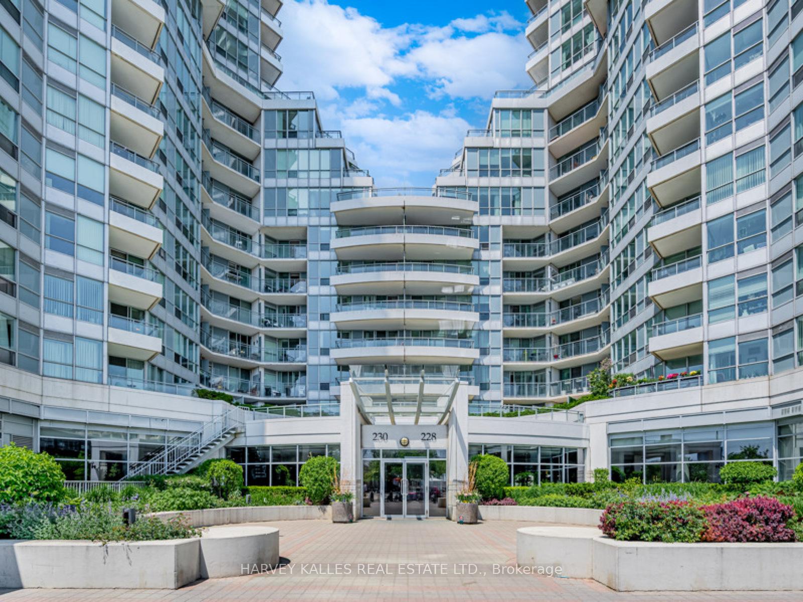228-queens-quay-w-toronto-ontario-c12462699