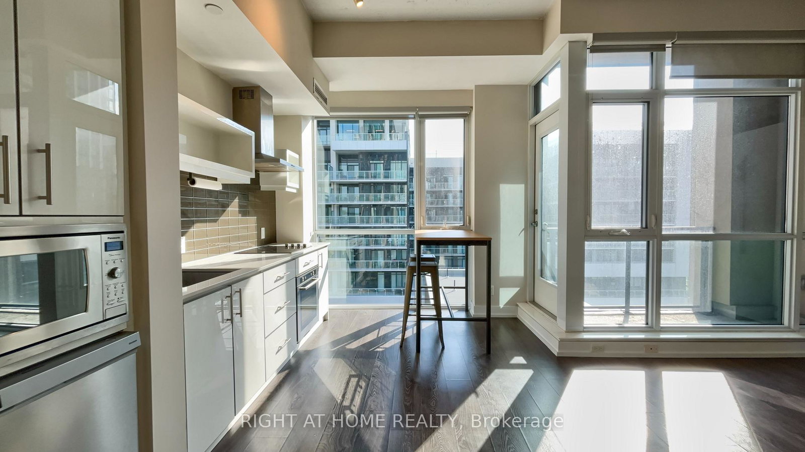 75-the-donway-w-north-york-ontario-c12462724