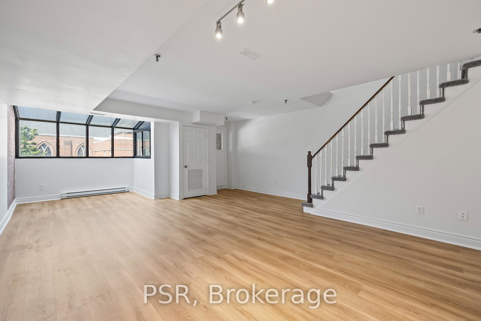3314-yonge-street-toronto-ontario-c12462806