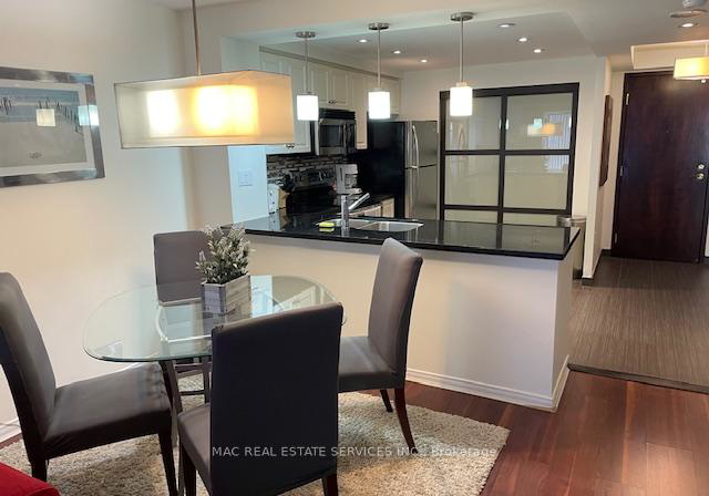 28-hollywood-avenue-north-york-ontario-c12462978